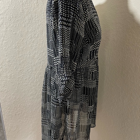 NWT Cato Black and White high/low top - Picture 5 of 6